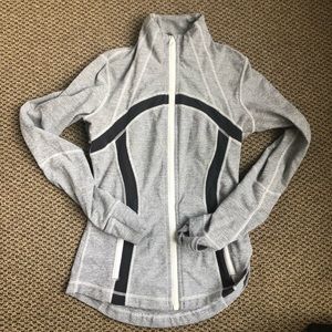 LULULEMON JACKET